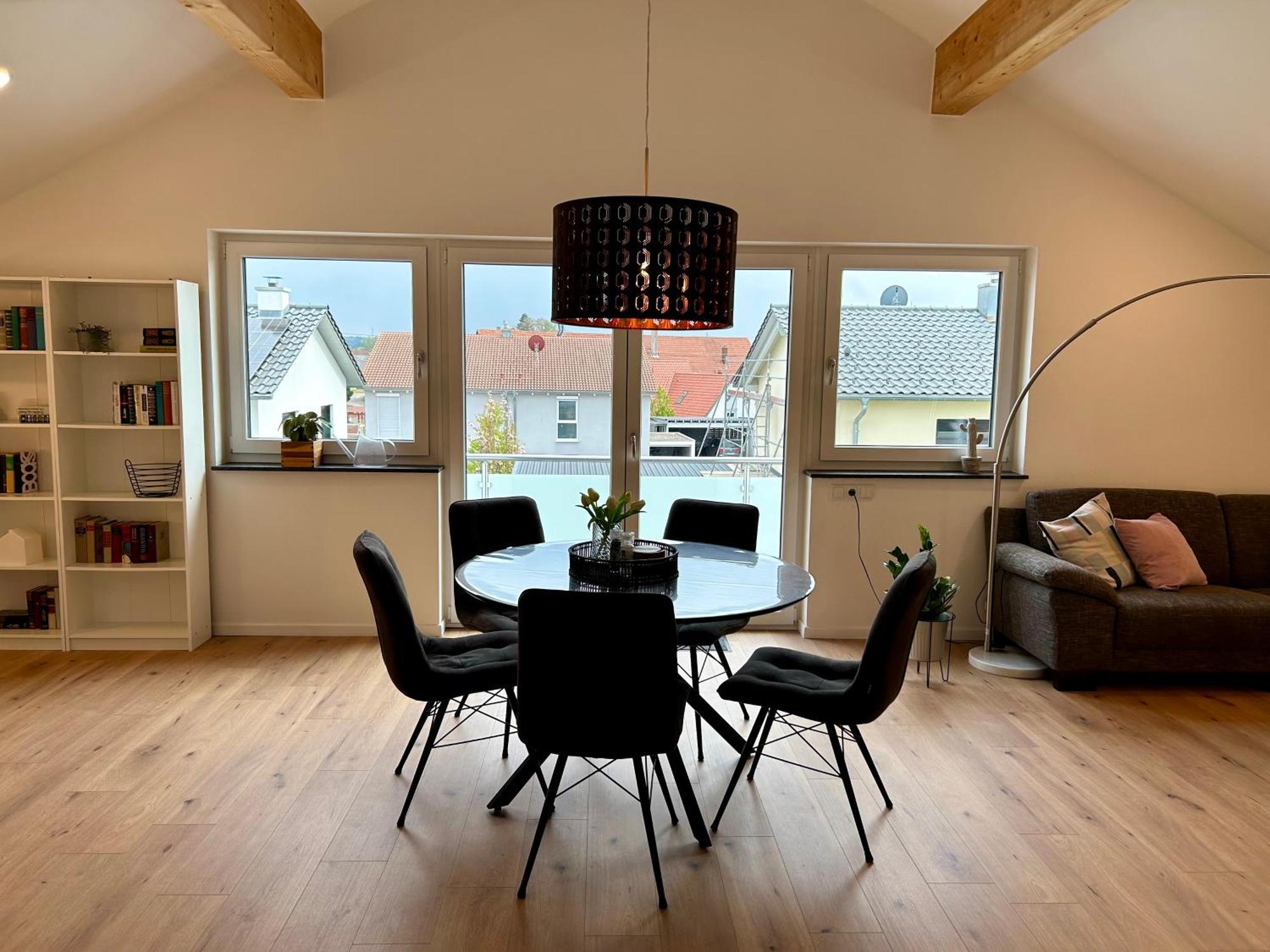 Allgaeu Zimmer Leandi Memmingen Exterior photo